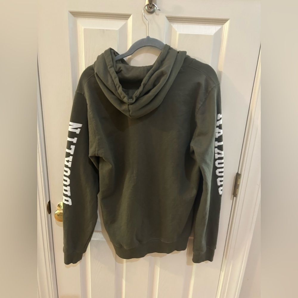 ON Fire Green Brooklyn New York Sweatshirt - Picture 4 of 5